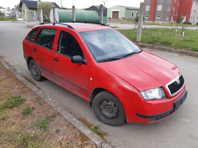 Škoda Fabia I kombi 1.2 HTP r.v.2003 | Vozy na náhradní díly | Autoauto.cz
