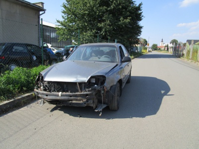 Hyundai Accent r.v.2004 | Vozy na náhradní díly | Autoauto.cz