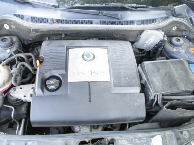 Škoda Fabia sedan 1.2 HTP r.v2003 | Vozy na náhradní díly | Autoauto.cz
