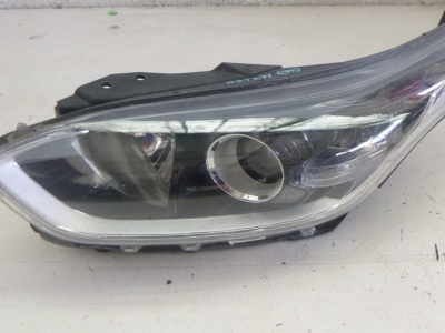 Přední levé světlo s Led Kia Ceed,r.v.2018-,92101-J7050 | Autoauto.cz