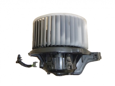 Motor ventilátoru topení Hyundai I30 Kombi 2012- | E-shop | Autoauto.cz