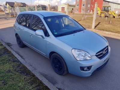 Kia Carens   2.0 CRDI 103kW  r.v.2007 | Autoauto.cz