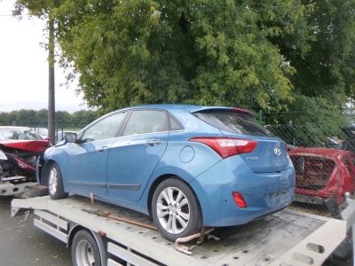 HYUNDAI i30HB 1.6GDI 99kw r.v.2012 | Vozy na náhradní díly | Autoauto.cz