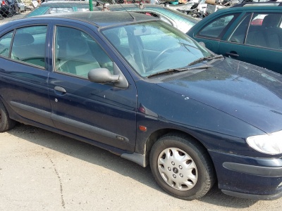 Renault Megane 1.6  r.v. 1998 | Vozy na náhradní díly | Autoauto.cz