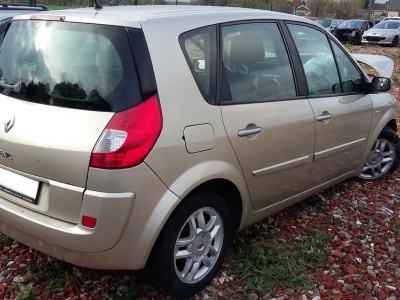 Renault Scenic II  1.9 Dci 96kW, r.v. 2008 | Vozy na náhradní díly | Autoauto.cz