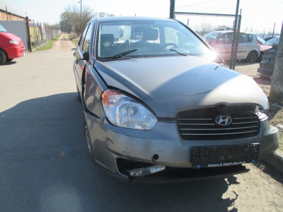 Hyundai Accent r.v.2009 sedan,1.5crdi 81kW | Vozy na náhradní díly | Autoauto.cz