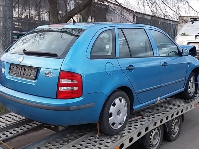 Škoda Fabia I kombi 1.4 16V r.v.2000 | Vozy na náhradní díly | Autoauto.cz