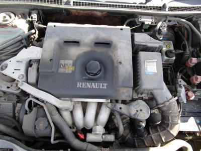 Renault Laguna 2.0 16V, r.v. 1996 | Vozy na náhradní díly | Autoauto.cz