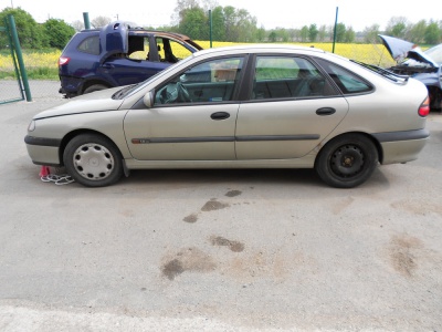 Renault Laguna 1.6 16V, r.v. 1999 | Vozy na náhradní díly | Autoauto.cz