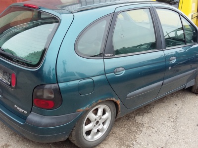 Renault Scenic 1.6  r.v.1998 | Vozy na náhradní díly | Autoauto.cz