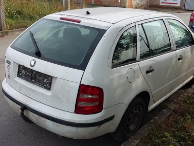 Škoda Fabia kombi 1.2 r.v.2003 | Vozy na náhradní díly | Autoauto.cz