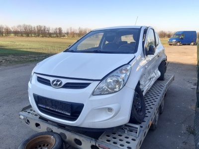 Hyundai i20 3-dveř. 1.2i  r.v.2011 G4LA | Vozy na náhradní díly | Autoauto.cz