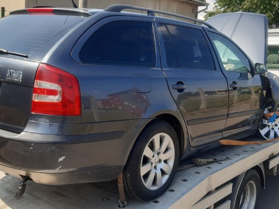 Škoda Octavia II kombi 1.9 TDI 77kW r.v.2007 | Vozy na náhradní díly | Autoauto.cz