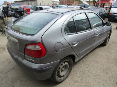 Renault Megane 1.6 16V, 79 kW, r.v. 1999 | Vozy na náhradní díly | Autoauto.cz