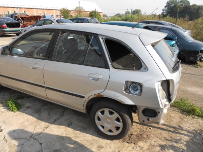 Mazda 323F r.v.2000 | Autoauto.cz