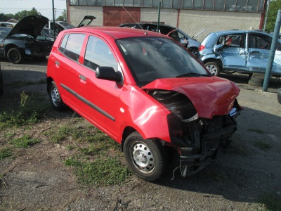 Kia Picanto 1,0 | Autoauto.cz