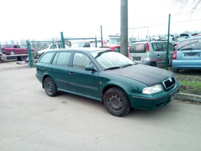 Škoda Octavia kombi 1.9 tdi 66kW r.v1999 | Vozy na náhradní díly | Autoauto.cz