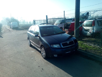 Škoda Fabia kombi 1.2 HTP 47kW  r.v 2005 | Vozy na náhradní díly | Autoauto.cz