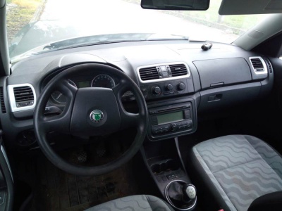 Škoda Roomster 1.2 51 kw r.v 2007 | Vozy na náhradní díly | Autoauto.cz