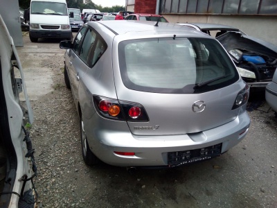 Mazda 3 hatchback  1.6 77kW,r.v.2005 | Vozy na náhradní díly | Autoauto.cz