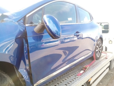 Renault Clio V ( 5 ) 1.0 74KW R.V.2020 , H4D B 4 | Vozy na náhradní díly | Autoauto.cz