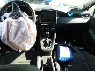 Renault Clio V ( 5 ) 1.0 74KW R.V.2020 , H4D B 4 | Vozy na náhradní díly | Autoauto.cz