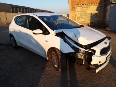 Kia Ceed HB r.v.2015 1,4crdi 66kW | Vozy na náhradní díly | Autoauto.cz