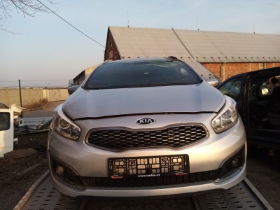 Kia Ceed kombi 1,6crdi 100kW r.v.2017 | Autoauto.cz