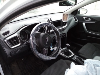 Kia Ceed HB 1,6crdi 85kW r.v.2019 | Vozy na náhradní díly | Autoauto.cz