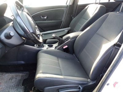 Renault Megane III / 3 - 1.5 DCI , 70kW r.v.2014 | Vozy na náhradní díly | Autoauto.cz