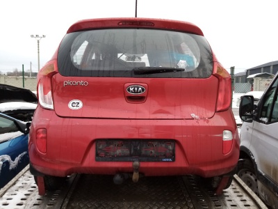 Kia Picanto 1,0 51kW r.v.2012 | Vozy na náhradní díly | Autoauto.cz