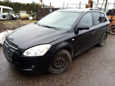 Kia Ceed kombi 2,0crdi 103kW r.v.2008 | Vozy na náhradní díly | Autoauto.cz