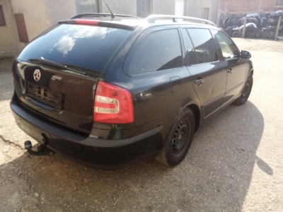 Škoda Octavia II 2 - 1.6, 85kW, BLF, r.v.2005 | Vozy na náhradní díly | Autoauto.cz