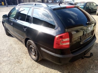Škoda Octavia II 2 - 1.6, 85kW, BLF, r.v.2005 | Vozy na náhradní díly | Autoauto.cz