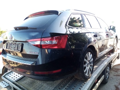 Škoda Superb III / 3 - 1.6 TDI , 88KW r.v.2016 | Vozy na náhradní díly | Autoauto.cz