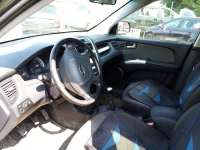 Kia Sportage 2,0crdi 110kW r.v.2010 | Vozy na náhradní díly | Autoauto.cz