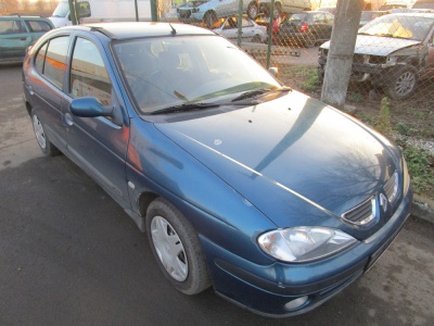 Renault Megane 1.4 16V r.v.1999 | Autoauto.cz