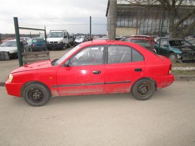 Hyundai Accent liftback 5dv.r.v.2002 | Vozy na náhradní díly | Autoauto.cz