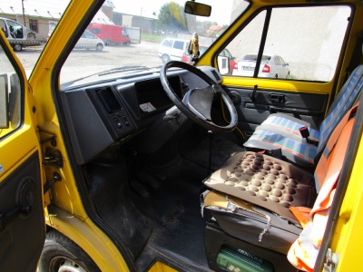 Renault Trafic 2.5D r.v.1992 | Vozy na náhradní díly | Autoauto.cz