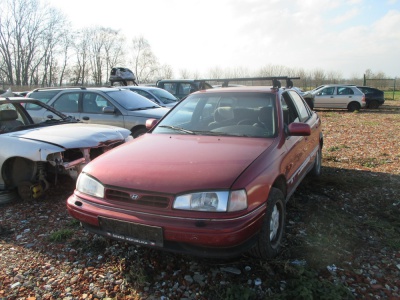 Hyundai Lantra ,1.6 84kW,r.v.1993 | Autoauto.cz