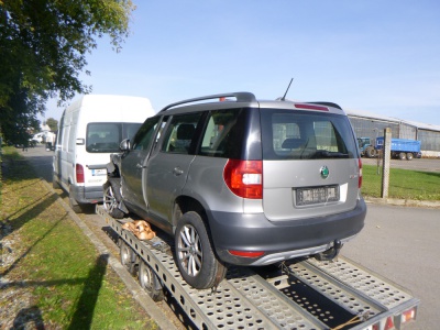 Škoda YETI 1,2 tsi   4x2 r.v 2012 | Vozy na náhradní díly | Autoauto.cz