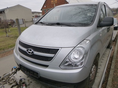 Hyundai H1 2.5crdi 125kW r.v.2008 | Vozy na náhradní díly | Autoauto.cz