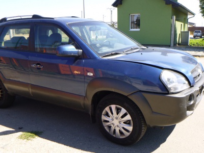 Hyundai Tucson 2.0crdi 83kW r.v.2004,automat | Vozy na náhradní díly | Autoauto.cz