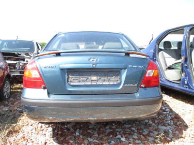 Hyundai Elantra sedan r.v.2000 | Vozy na náhradní díly | Autoauto.cz