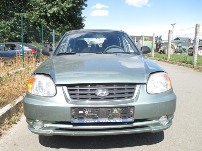 Hyundai Accent r.v.2003,1.5crdi,60.3Kw | Vozy na náhradní díly | Autoauto.cz